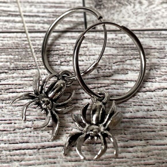 Silver Plated Spider Charm, Nickel Free, Small Hoop Earrings - Picture 3 of 7
